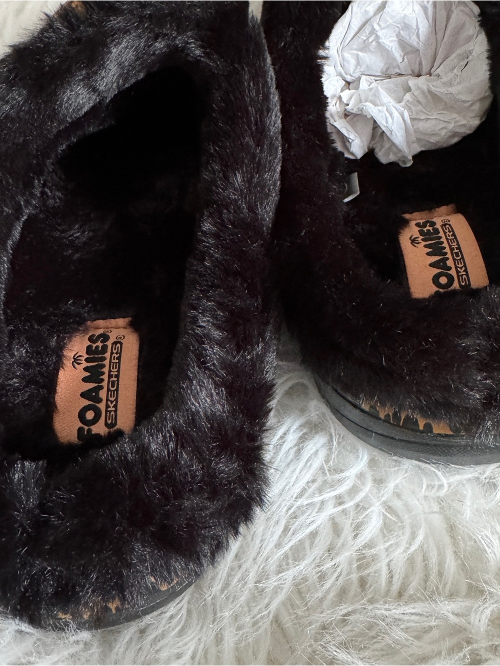 Like New❗️Skechers Brown and Black Cozy Slippers - Picture 5 of 7